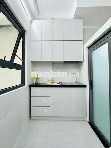CHO THUÊ PHÒNG CỬA SỔ THANG MÁY LUỸ BÁN BÍCH KÊNH TÂN HOÁ KHUÔNG VIỆT