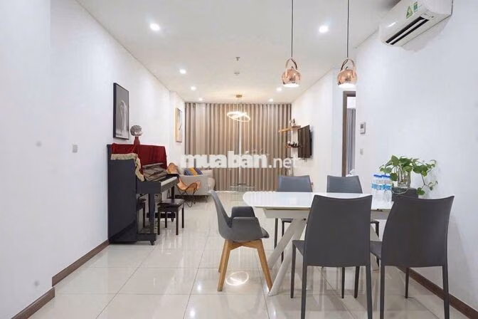 Cho Thuê Căn Hộ Hà Đô Centrosa Q10 – 2PN+ 2WC, 106m², Full Nội Thất