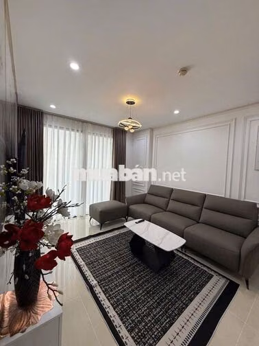 Cho Thuê Căn Hộ Hà Đô Centrosa Q10 – 2PN+ 2WC, 106m², Full Nội Thất