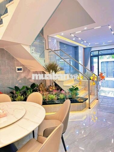 Chính chủ cần bán nhà ngay khu công nghiệp Nam Tân Uyên