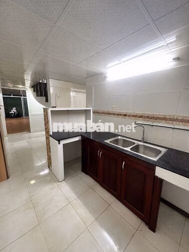 NHÀ CHÍNH CHỦ TRUNG TÂM QUẬN 10 HẺM XE HƠI 6M • NỞ HẬU • VỊ TRÍ ĐẸP •