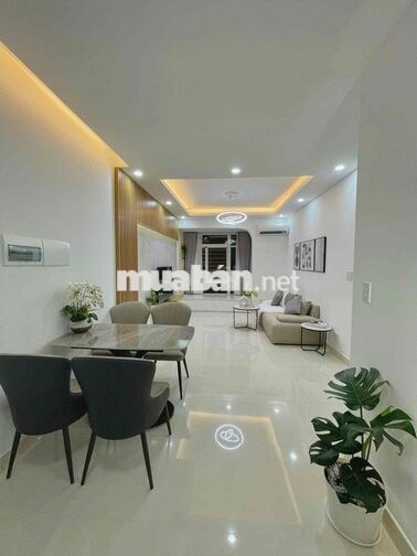 Cho thuê 3PN Sky Garden nhà mới, gần trung tâm, giá cực tốt hiện tại