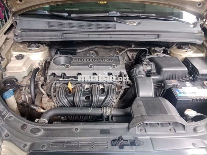 Kia Carens 2013 Số sàn Vàng cát 7 chỗ