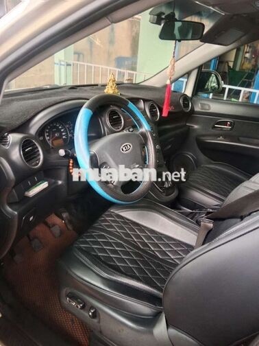 Kia Caren 2013 Số sàn Vàng cát 7 chỗ