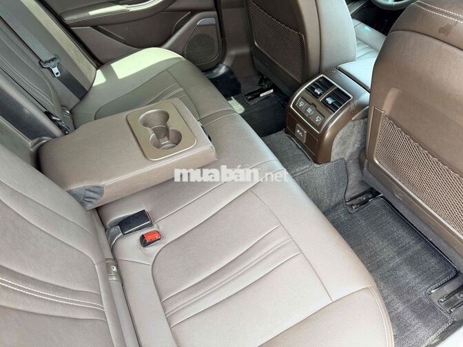 VinFast Lux A2.0 2021 Đen 80000 km