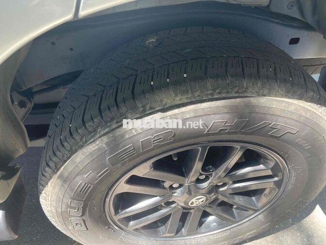 Toyota Fortuner 2016 MT Số sàn Bạc