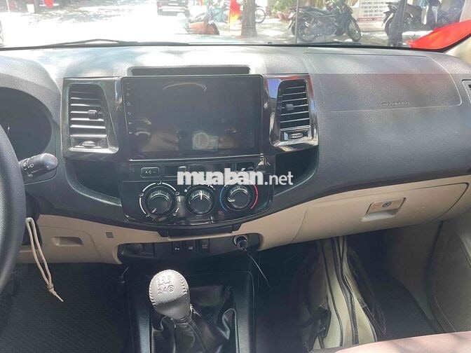 Toyota Fortuner 2016 MT Số sàn Bạc