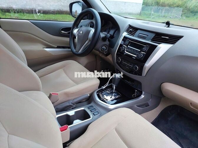 Nissan Navara EL 2016 2.5 AT Vàng