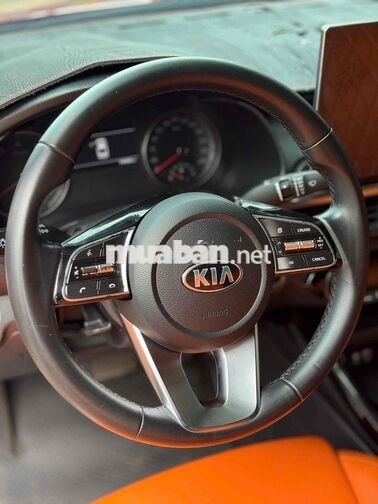 Kia Cerato Premium 2021 Đỏ 7 vạn