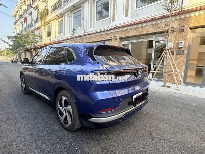 VinFast VF8 eco 2023 Xanh Xe điện