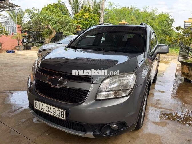 Chevrolet Orlando 2012 LT Xám 7 chỗ