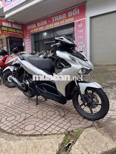 Honda AirBlade 2022 125Fi Xám đen