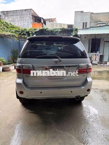 Toyota Fortuner 2009 2 cầu Bạc