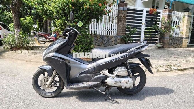 HONDA AIRBLADE FI NGUYÊN RIN MÁY NGON MẠNH ÊM RU