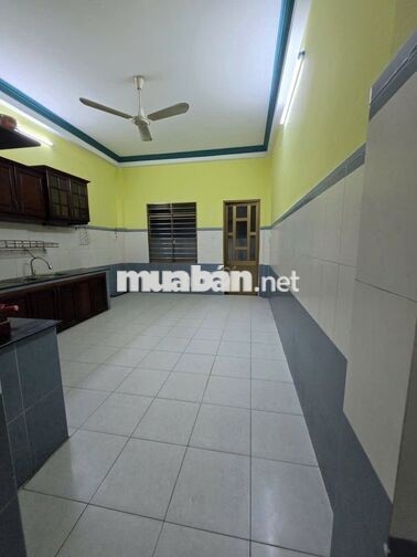 Nhà đẹp cho thuê, 4 tấm, mặt tiền Khu Tên Lửa