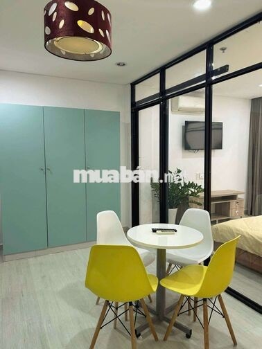 Cho thuê căn hộ 1PN 40m2 ban công - Võ Thị Sáu Quận 1, Gần