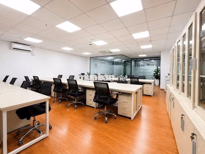 VĂN PHÒNG CHO THUÊ NGAY TRUNG TÂM SÀI GÒN SET UP THEO YÊU CẦU 