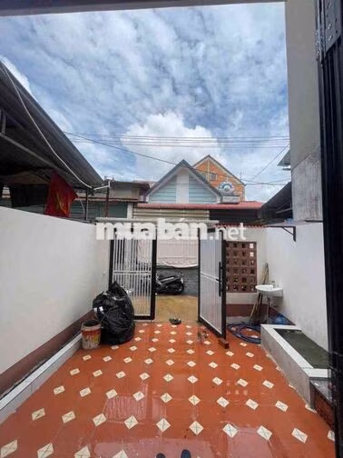 NHÀ ĐẤT DĨ AN BÌNH DƯƠNG ĐẸP GIÁ HỢP LÍ ACE ỦNG HỘ E VỚI