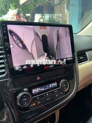 Mitsubishi Outlander 2018 Trắng Số Tự động