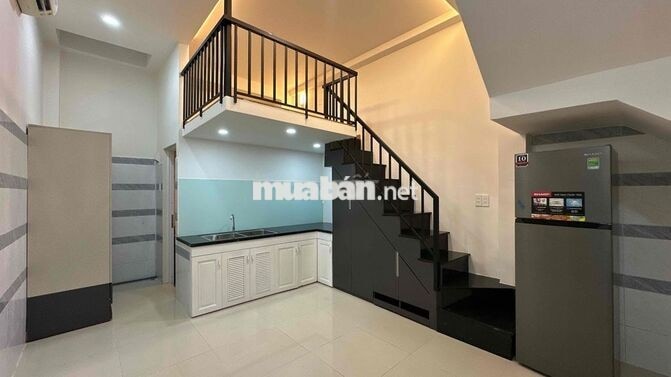 CĂN HỘ DỊCH VỤ FULL NỘI THẤT TÁCH BẾP DUPLEX GIẾNG TRỜI - 6Tr9 - 30m²