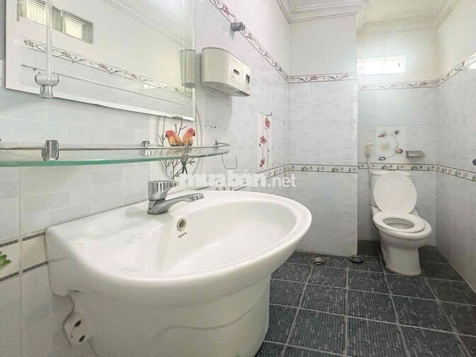 SIÊU PHẨM CĂN HỘ ĐẦY ĐỦ NỘI THẤT CỬA SỔ THOÁNG RỘNG RÃI sát AEON MALL
