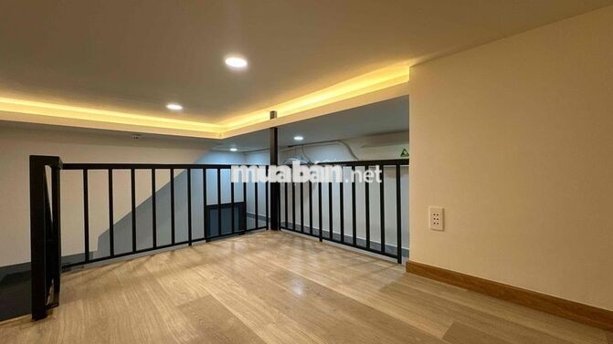 CĂN HỘ DỊCH VỤ FULL NỘI THẤT TÁCH BẾP DUPLEX GIẾNG TRỜI - 6Tr9 - 30m²