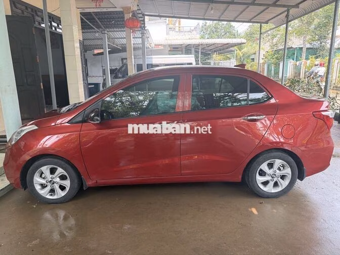 Hyundai i10 sedan 2021 Số sàn 60.000km Đỏ