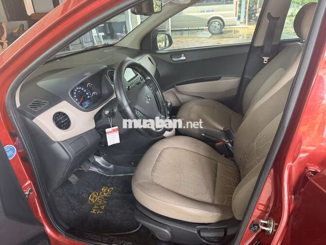 Hyundai i10 sedan 2021 Số sàn 60.000km Đỏ