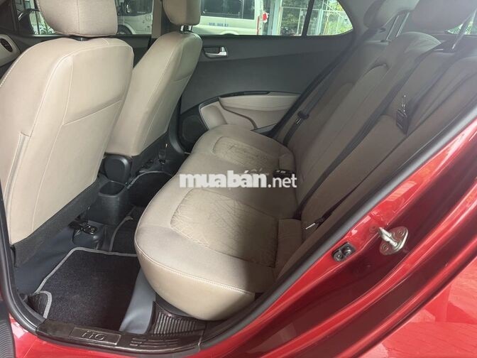 Hyundai i10 sedan 2021 Số sàn 60.000km Đỏ