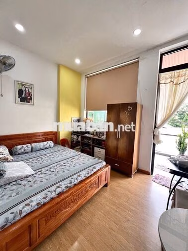 🔥 NHÀ MỚI 4 TẦNG 4 XÃ – SÁT TÂN PHÚ – HẺM 6M – GIÁ 5 TỶ  HƠN XÍU XIU
