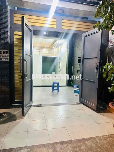 cho thuê nhà đẹp MTKD đường họ lê, có gác lửng