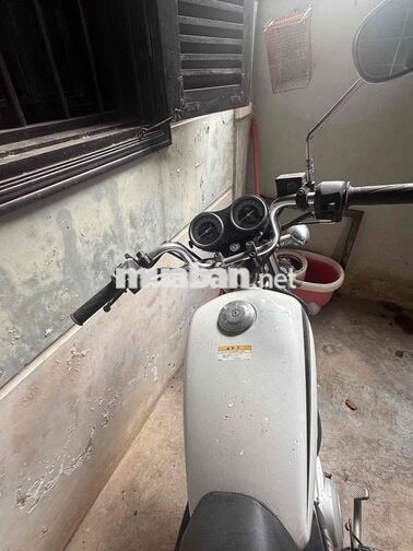 Yamaha SR125 Trắng Xe máy cổ điển