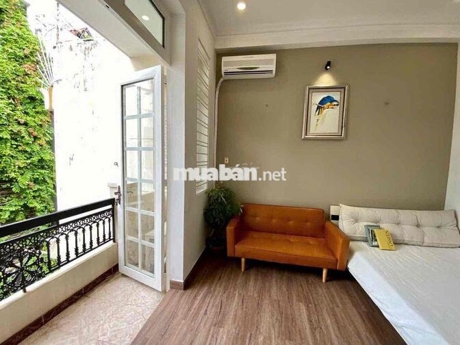 STUDIO BAN CÔNG THOÁNG - FULL NỘI THẤT - CV GIA ĐỊNH, PHỔ QUANG