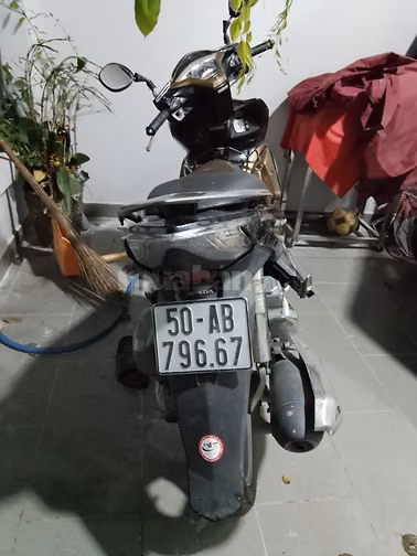 Xe Honda Air Blade 125, đời 2014 BSTP, xe gia đình đang sử dụng kỹ đẹp