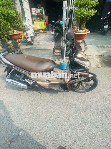 Suzuki Hayate Nâu Xe tay ga