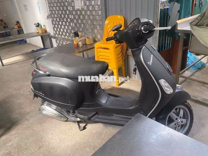 Piaggio Vespa LX 2012 Đen