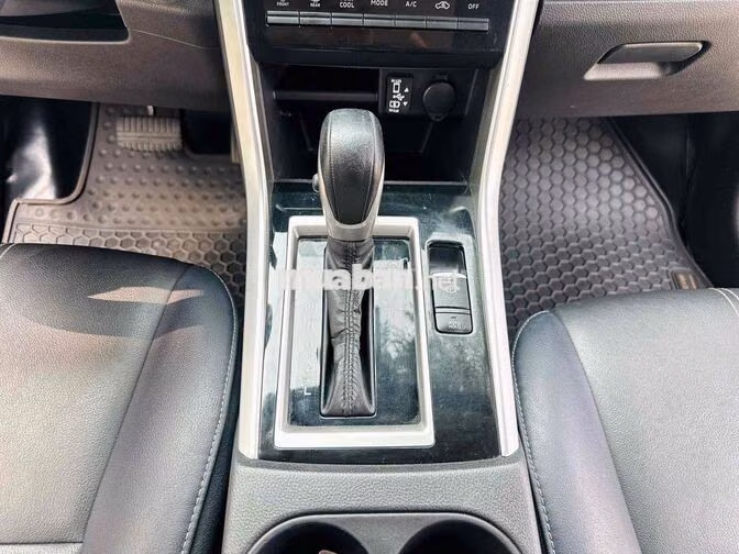 Mitsubishi Xpander Cross 2023 Tự động Cam 62808 km
