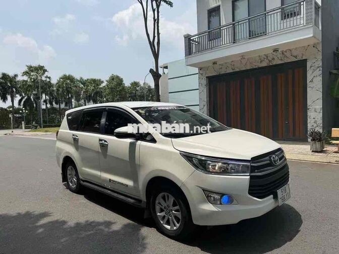 Toyota Innova 2019 Số sàn Trắng Da
