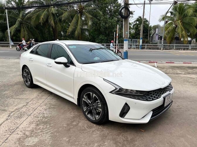 Kia K5 Luxury 2022 Trắng 24000km