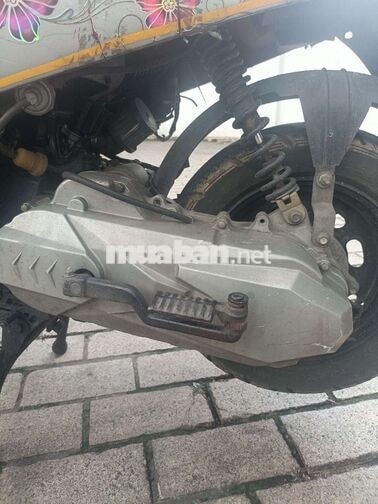 Xe tay ga 50cc Bạc Xăng