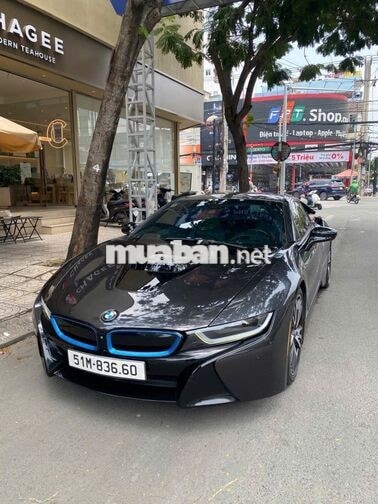BMW i8 2015 Xám 23.456 Miles