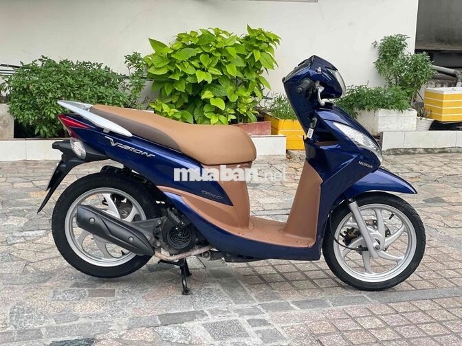 Vision 2012 zin đẹp trả trc 8tr9 nhận xe