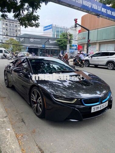 BMW i8 2015 Xám 23.456 Miles
