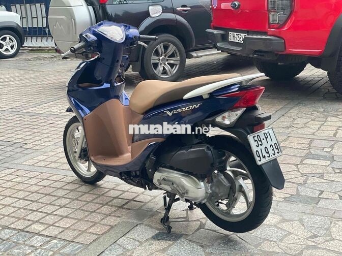 Vision 2012 zin đẹp trả trc 8tr9 nhận xe