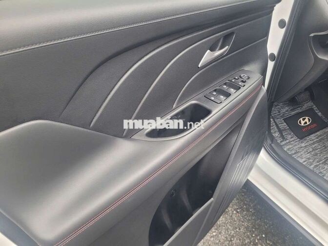 Hyundai Stargazer X 2024 Trắng 2.6 vạn Hải Phòng
