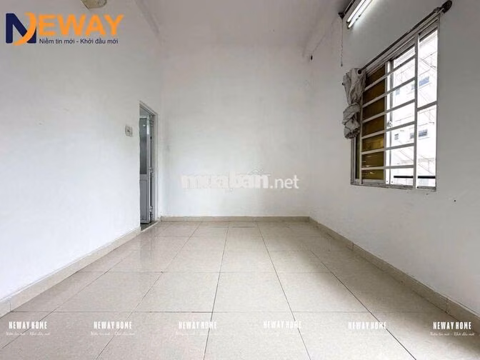 PHÒNG TRỌ NGAY IUH NGUYỄN VĂN BẢO ĐI BỘ 2 PHÚT TỚI TRƯỜNG CÓ BAN CÔNG