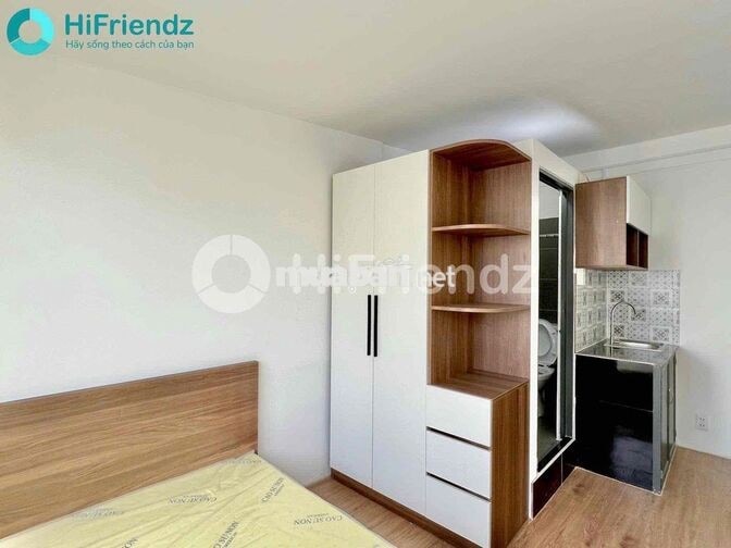 STU CỬA SỔ TRỜI NGAY CẦU CÔNG LÝ FULL NỘI THẤT