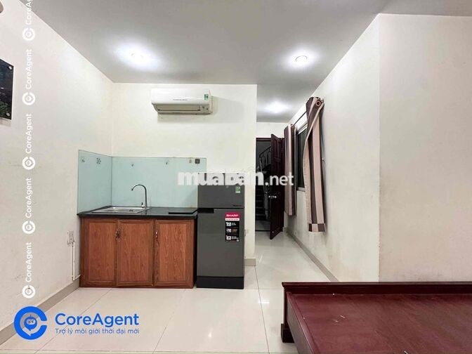 CĂN HỘ SÁT QUẬN 10 FULL NỘI THẤT CÓ CỬA SỔ THOÁNG ĐOÃNG