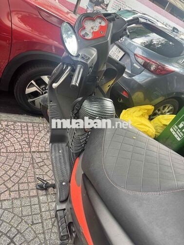 Honda Dylan màu Đen, Cam