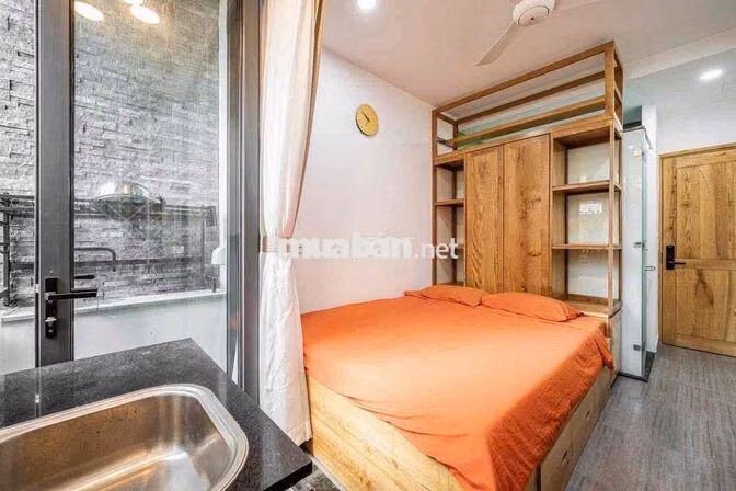 CHO THUÊ STUDIO BAN CÔNG ĐÓN NẮNG FULL NỘI THẤT NGAY TRUNG TÂM QUẬN 1